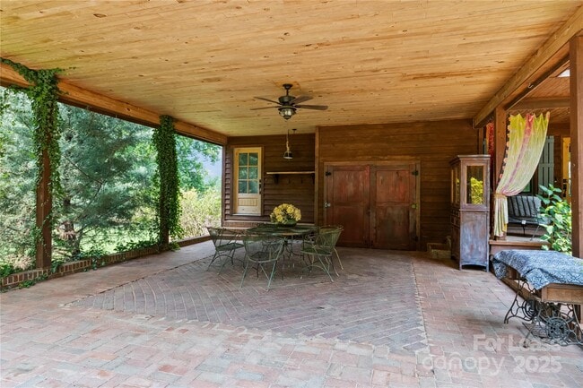 724 Teeter Rd in Mooresville, NC - Building Photo - Building Photo