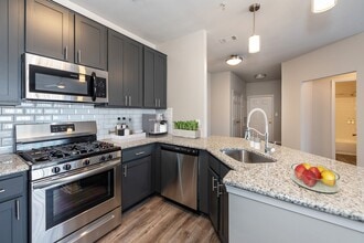 Pinnacle at Town Center in Germantown, MD - Building Photo - Building Photo