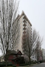 Curzon House in Vancouver, BC - Building Photo - Building Photo