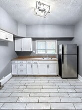 3901 W 36th St in Cleveland, OH - Building Photo - Building Photo