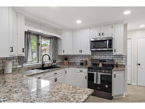 1424 Vista Ln SW in Willmar, MN - Building Photo - Building Photo