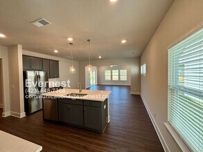1779 Firelight Wy in Ooltewah, TN - Building Photo - Building Photo
