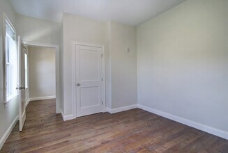 4 Kemp St, Unit 1 in Boston, MA - Building Photo - Building Photo