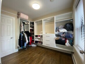 338 2nd St in Jersey City, NJ - Building Photo - Building Photo