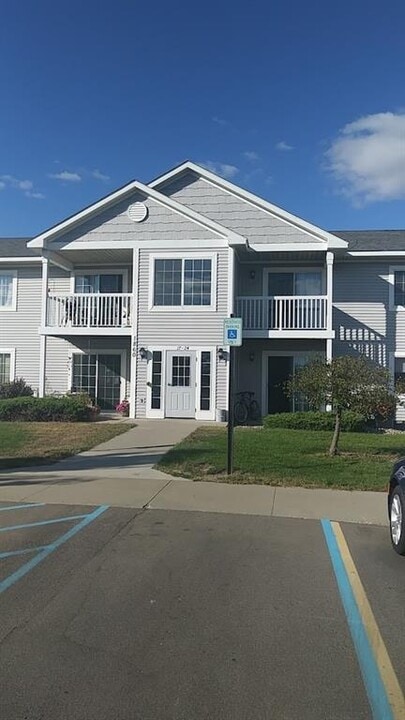 1850 Babcock St in Owosso, MI - Building Photo