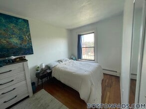 922 Beacon St, Unit 31 in Boston, MA - Building Photo - Building Photo