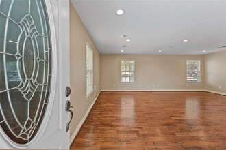 511 Turner Dr in Houston, TX - Building Photo - Building Photo