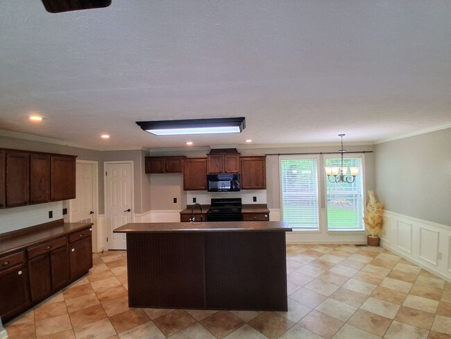1745 Harts Ferry Rd in Ohatchee, AL - Building Photo - Building Photo