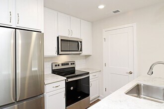 5065 Mary Jackson Ct in Lake Monticello, VA - Building Photo - Building Photo