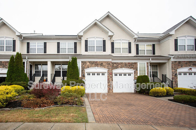 23 Welsford Way in Mount Holly, NJ - Foto de edificio