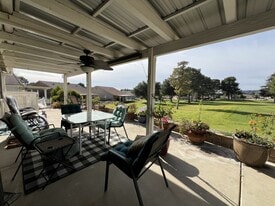 10665 Cherry Hills Dr in Cherry Valley, CA - Building Photo