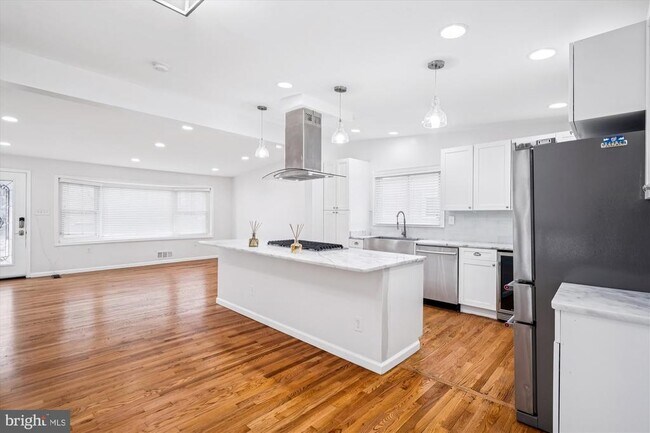 3308 Estelle Terrace in Silver Spring, MD - Building Photo - Building Photo