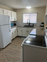 512 N Iroquois Ave in Tucson, AZ - Building Photo - Building Photo