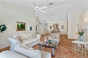 8170 Hampton Wood Dr in Boca Raton, FL - Building Photo