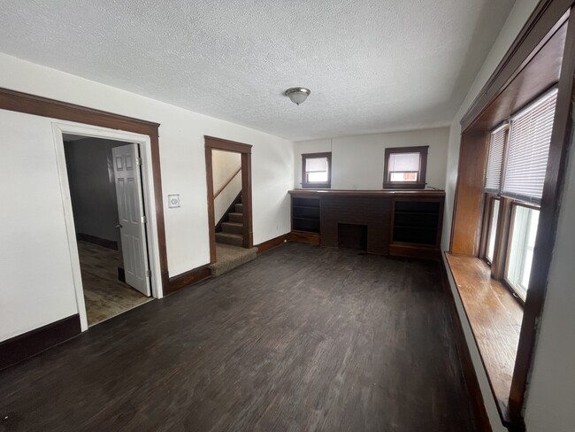 944 Baughman St in Akron, OH - Building Photo - Building Photo