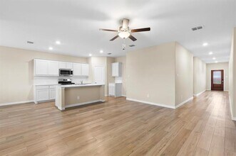 1213 Acacia Dr in Royse City, TX - Building Photo - Building Photo
