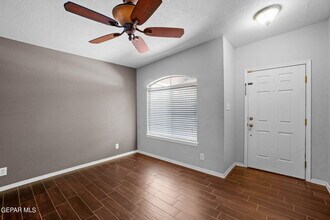 4081 Tierra Bronce Dr in El Paso, TX - Building Photo - Building Photo