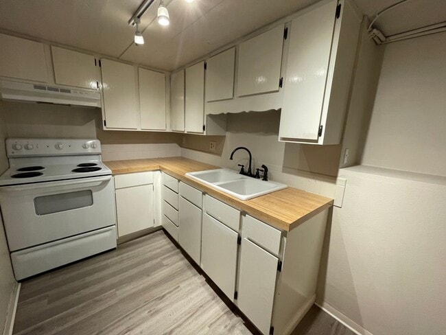 1740 7th Ave in Greeley, CO - Building Photo - Building Photo