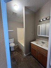 102 Cedar Ln in De Kalb, TX - Building Photo - Building Photo