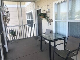 4802 51st St W, Unit 1921 in Bradenton, FL - Building Photo