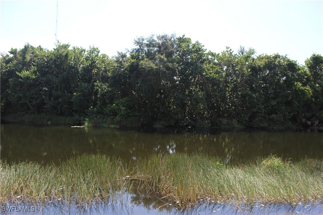 19760 Osprey Cove Blvd in Ft. Myers, FL - Foto de edificio