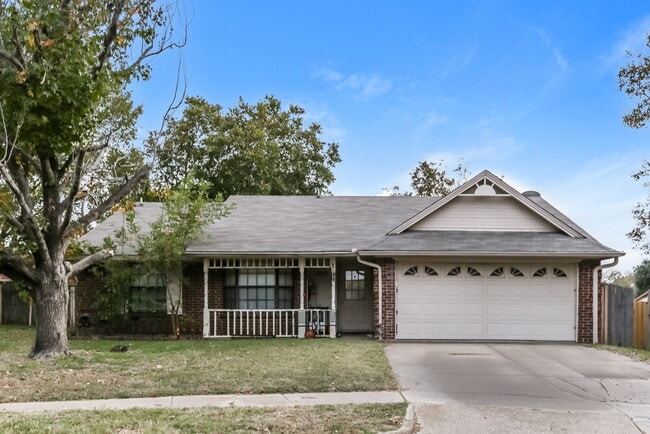 property at 4219 Glen Hollow Cir