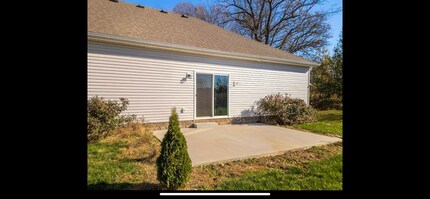 7222 Eagle Stone Ln in Bowling Green, KY - Foto de edificio - Building Photo