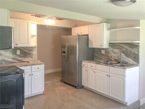 305 Bougainvillea Rd W in Lehigh Acres, FL - Building Photo - Building Photo