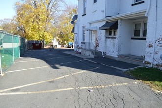 38 Wall St in Garnerville, NY - Foto de edificio - Building Photo