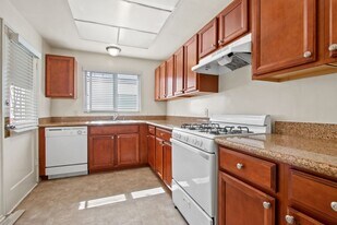 1234 10th St in Santa Monica, CA - Building Photo