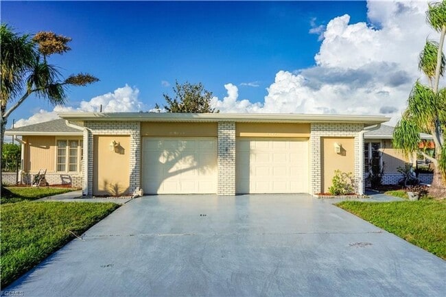 6004 Deming Ave in North Port, FL - Building Photo - Building Photo