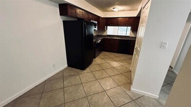 3617 Coral Springs Dr in Coral Springs, FL - Building Photo - Building Photo
