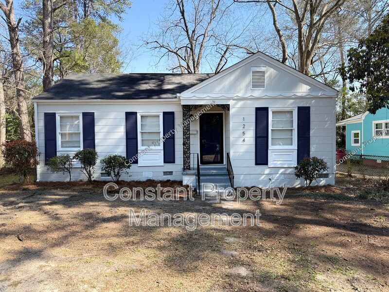 1254 Mimosa Dr in Macon, GA - Building Photo