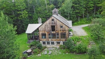 36 Moses Pond Rd in Weston, VT - Building Photo