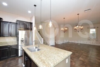 1522 E Hummingbird Way in Gilbert, AZ - Building Photo - Building Photo