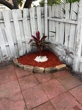 12341 Westhampton Cir in Wellington, FL - Foto de edificio - Building Photo