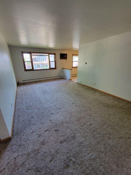 319 E Harris St-Unit -7 in Appleton, WI - Building Photo