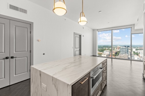 1616 West End Ave, Unit 3110 in Nashville, TN - Foto de edificio - Building Photo