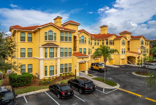 The Grand Bellagio At Baywatch in Clearwater, FL - Building Photo - Building Photo