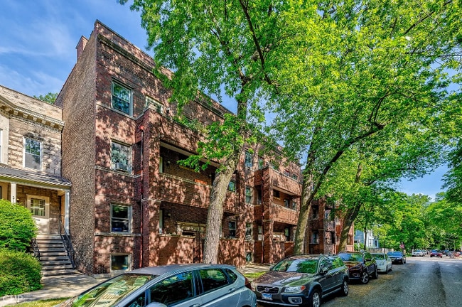 property at 5710 S Kimbark Ave