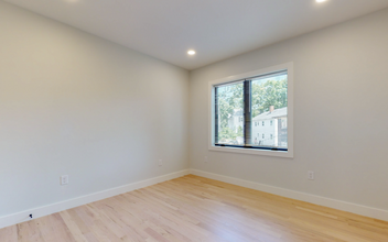 241 Foster St, Unit 1 in Boston, MA - Building Photo - Building Photo