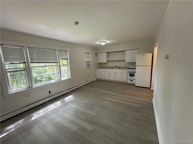 11 Chase Ave in Nyack, NY - Building Photo - Building Photo