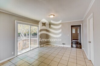 2515 Ridgewood Rd in Fultondale, AL - Foto de edificio - Building Photo