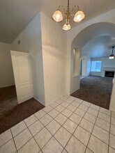 1848 E Everglade Ave in Fresno, CA - Building Photo - Building Photo