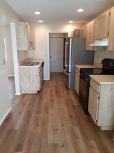 7291 Loch Ness in Weeki Wachee, FL - Building Photo - Building Photo