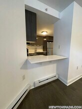 457 Centre St in Newton, MA - Building Photo - Building Photo