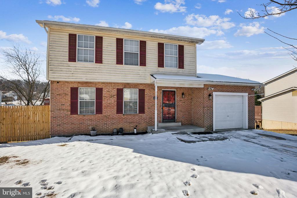 4105 Farmer Pl in Fort Washington, MD - Building Photo