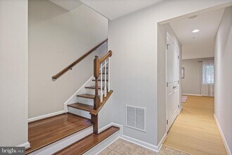 7309 Summit Rock Rd in Elkridge, MD - Building Photo - Building Photo