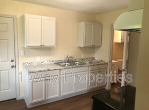 804 Garden Rd in Marrero, LA - Building Photo - Building Photo