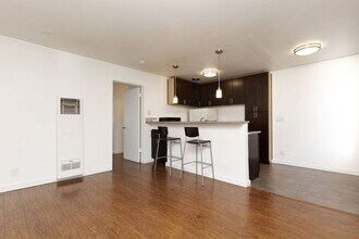 2828 College Ave in Berkeley, CA - Building Photo - Building Photo